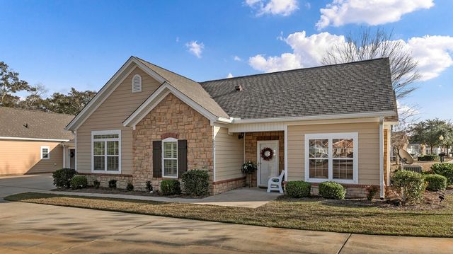 328-1 Hidden Creek Circle, Dothan, AL 36301