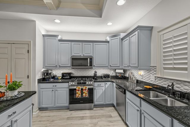 328-1 Hidden Creek Circle, Dothan, AL 36301