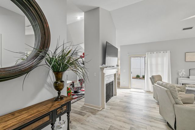 328-1 Hidden Creek Circle, Dothan, AL 36301