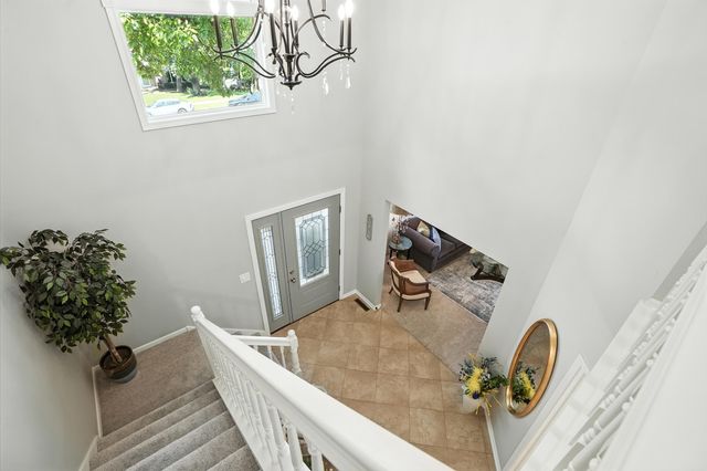 5347 Mount Drive, Schererville, IN 46375