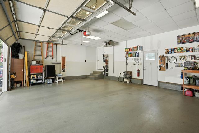 5347 Mount Drive, Schererville, IN 46375