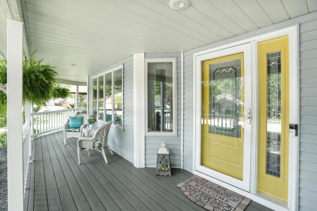 5347 Mount Drive, Schererville, IN 46375