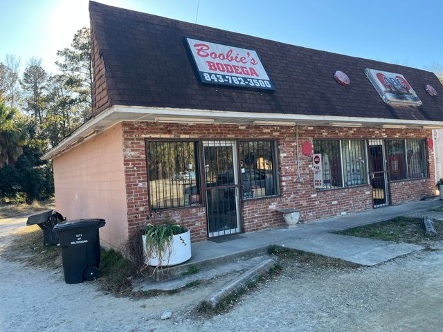 1210 Hampton Street, Walterboro, SC 29488