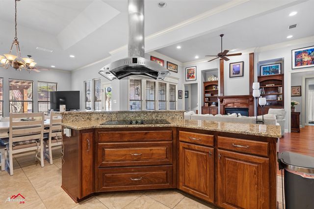 1010 Saint Tammany Court, Shreveport, LA 71106