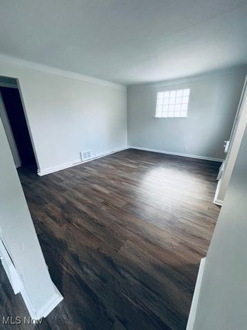 4349 W 132nd Street, Cleveland, OH 44135