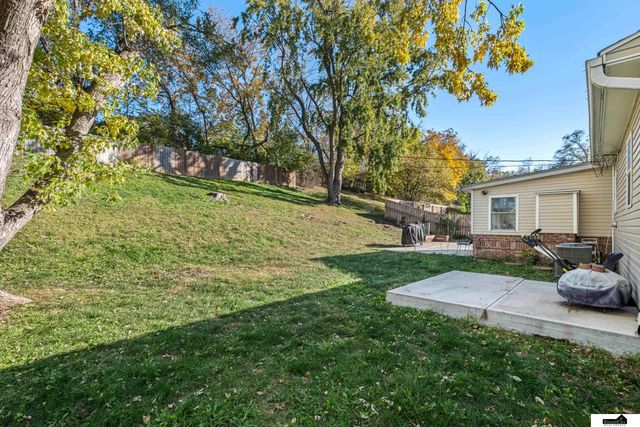 105 Chevro Lane, Bellevue, NE 68005