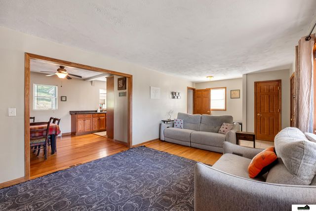 105 Chevro Lane, Bellevue, NE 68005