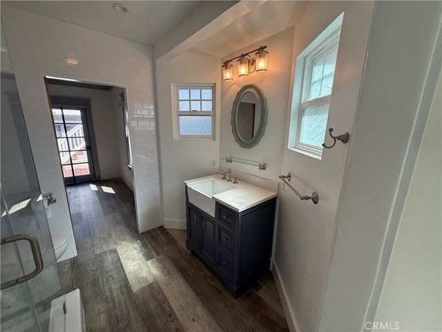 919 Emerald Street, Redondo Beach, CA 90277