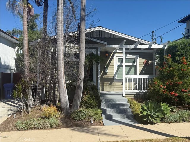 919 Emerald Street, Redondo Beach, CA 90277