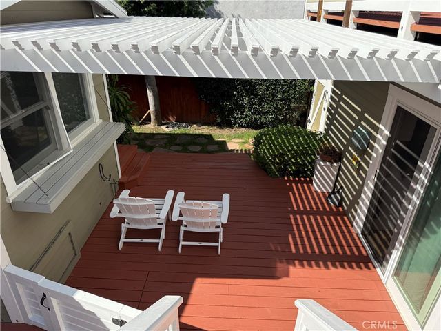 919 Emerald Street, Redondo Beach, CA 90277