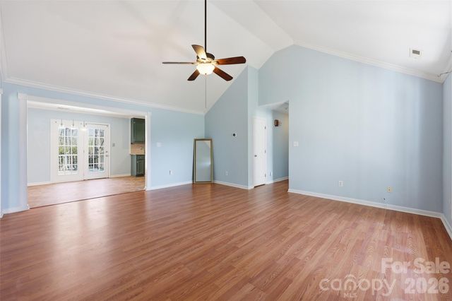 106 Chinaberry Court, Gastonia, NC 28052