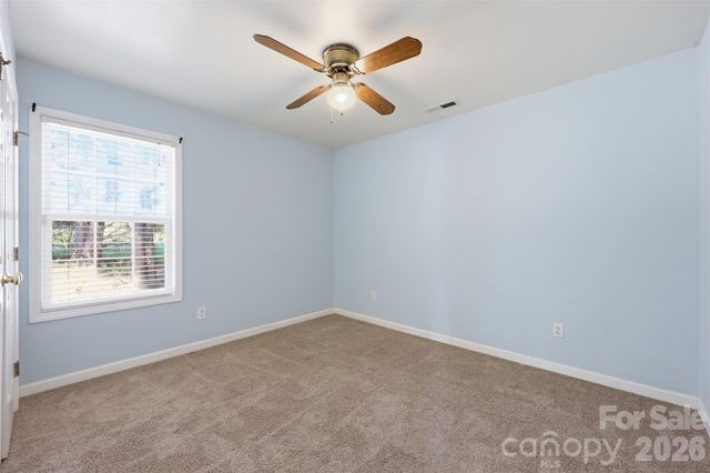 106 Chinaberry Court, Gastonia, NC 28052