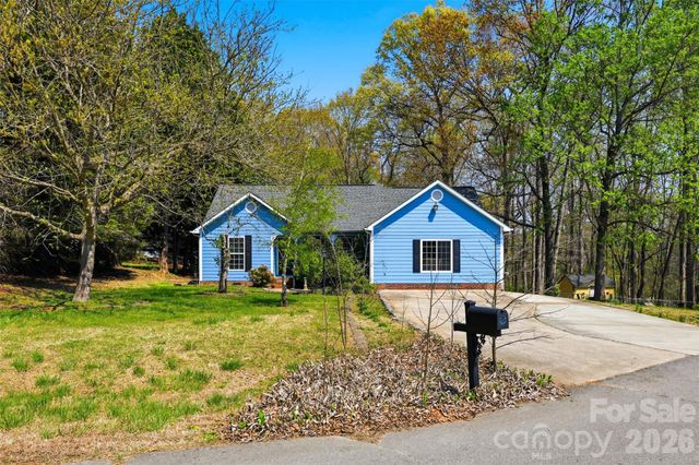 106 Chinaberry Court, Gastonia, NC 28052