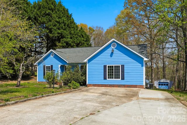 106 Chinaberry Court, Gastonia, NC 28052