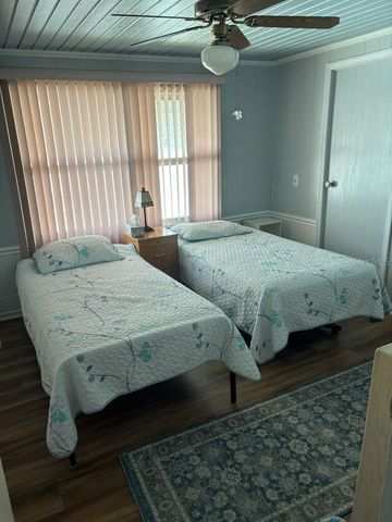 808 53RD AVENUE E 19, Bradenton, FL 34203