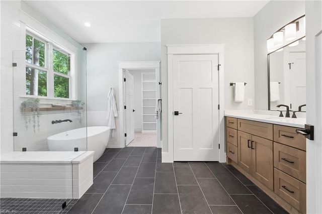 5365 Blackwater LOOP, Virginia Beach, VA 23457