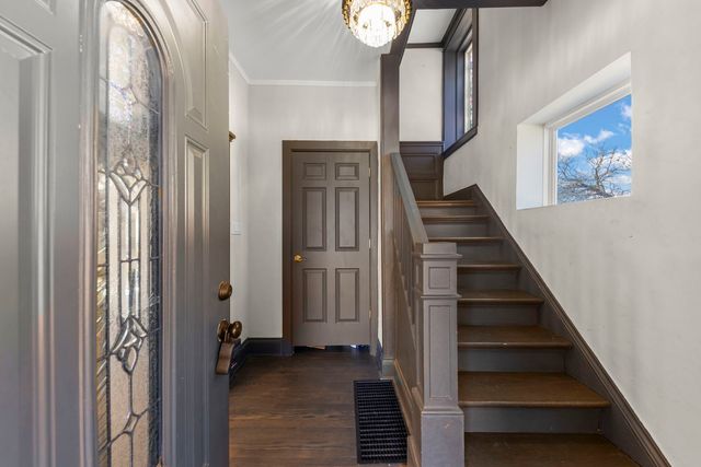 1918 S 9th Avenue, Maywood, IL 60153