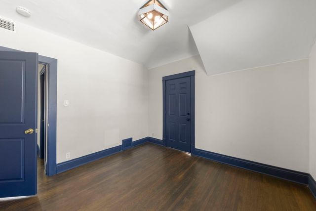 1918 S 9th Avenue, Maywood, IL 60153