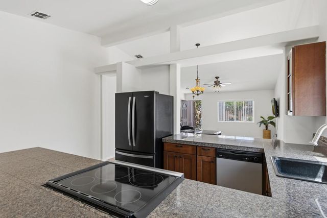 15811 Oreana Way, Palm Springs, CA 92262