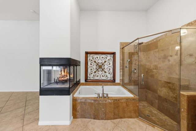 15811 Oreana Way, Palm Springs, CA 92262