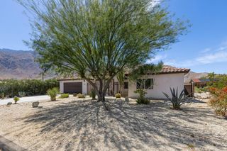 15811 Oreana Way, Palm Springs, CA 92262