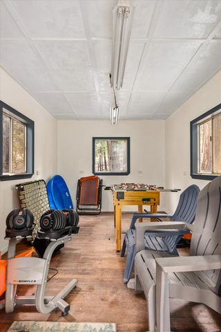 1941 Fairway Dr, Arnold, CA 95223