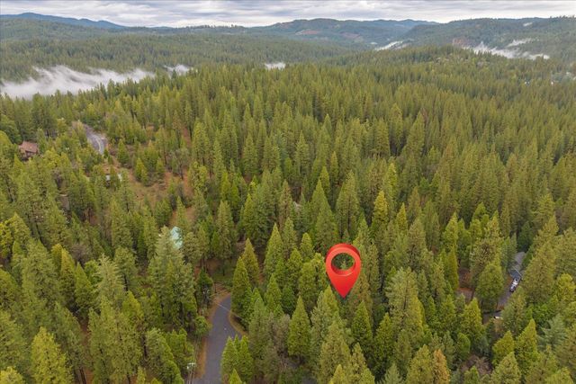 1941 Fairway Dr, Arnold, CA 95223