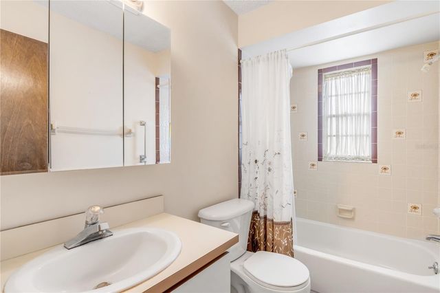 805 S COOPER STREET, New Smyrna Beach, FL 32169