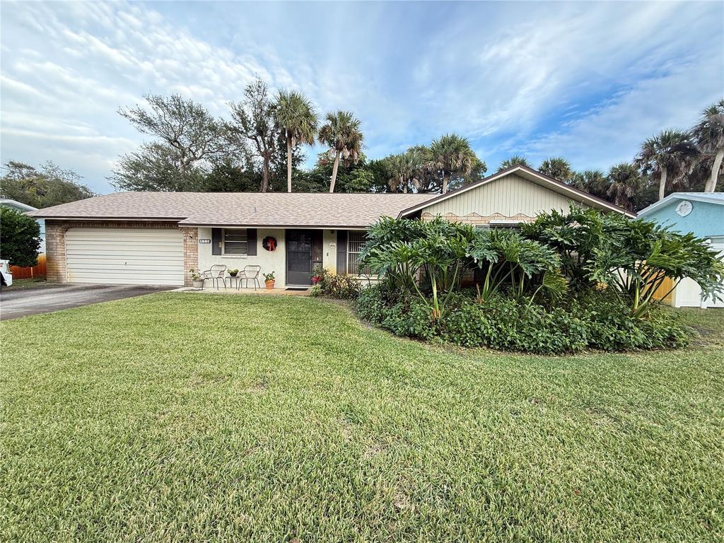 805 S COOPER STREET, New Smyrna Beach, FL 32169