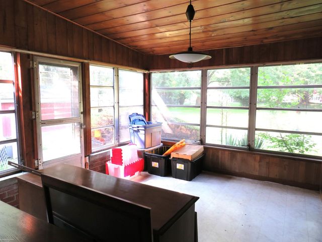 42501 Utica Road, Sterling Heights, MI 48314