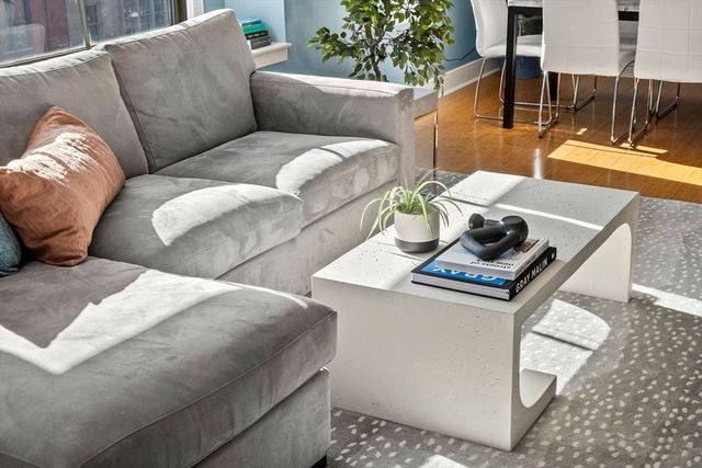 201 Newbury Street 405, Boston, MA 02116