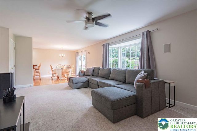 2243 Apple Road, Weisenberg Twp, PA 18051