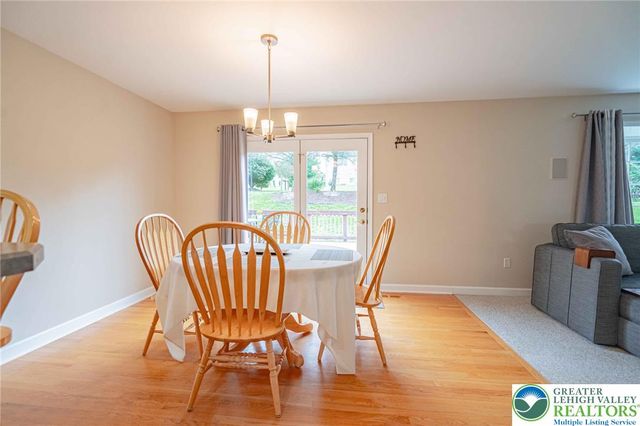 2243 Apple Road, Weisenberg Twp, PA 18051