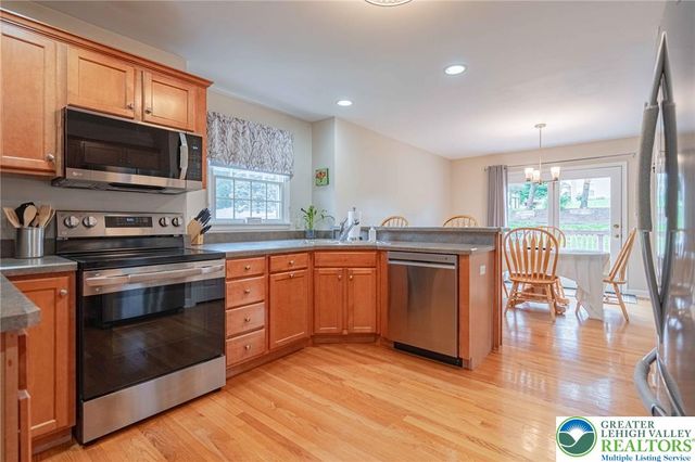 2243 Apple Road, Weisenberg Twp, PA 18051