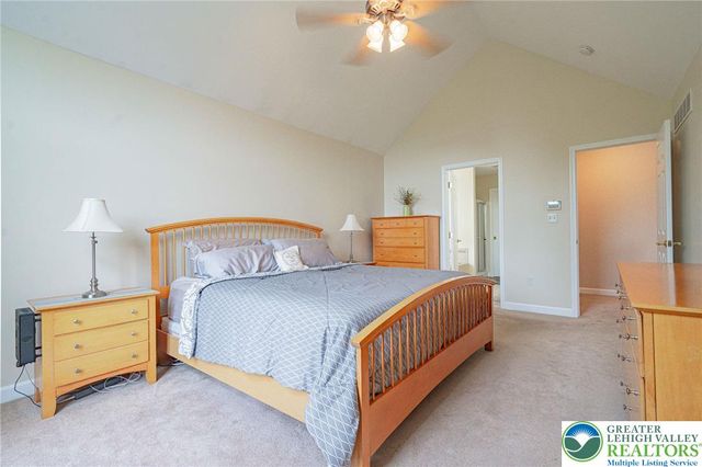 2243 Apple Road, Weisenberg Twp, PA 18051