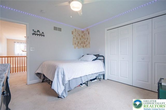 2243 Apple Road, Weisenberg Twp, PA 18051