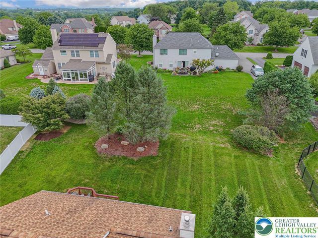 2243 Apple Road, Weisenberg Twp, PA 18051