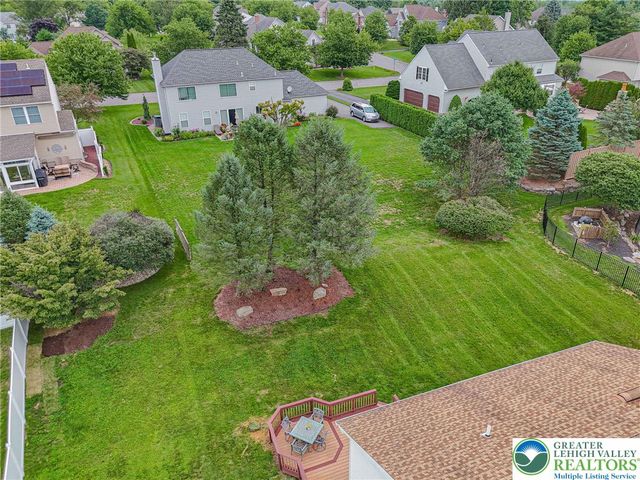 2243 Apple Road, Weisenberg Twp, PA 18051