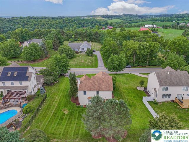2243 Apple Road, Weisenberg Twp, PA 18051