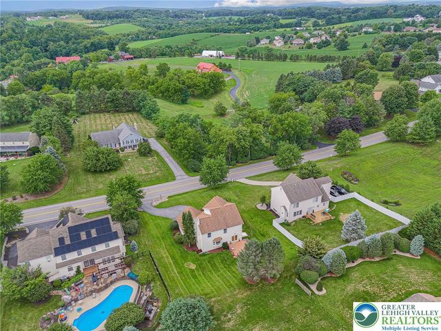 2243 Apple Road, Weisenberg Twp, PA 18051