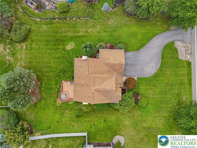 2243 Apple Road, Weisenberg Twp, PA 18051