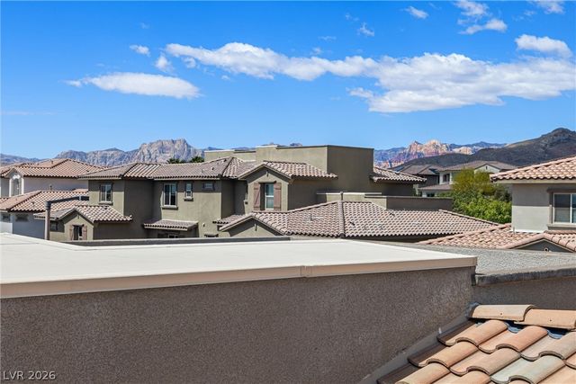 72 Lomita Heights Drive, Las Vegas, NV 89138
