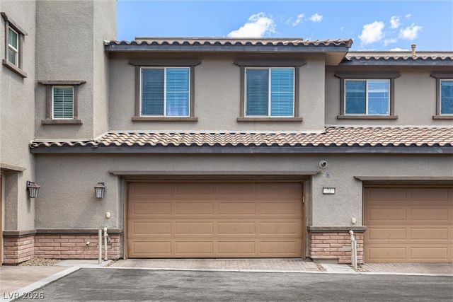 72 Lomita Heights Drive, Las Vegas, NV 89138