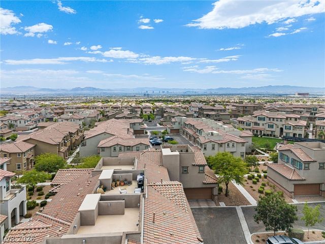 72 Lomita Heights Drive, Las Vegas, NV 89138
