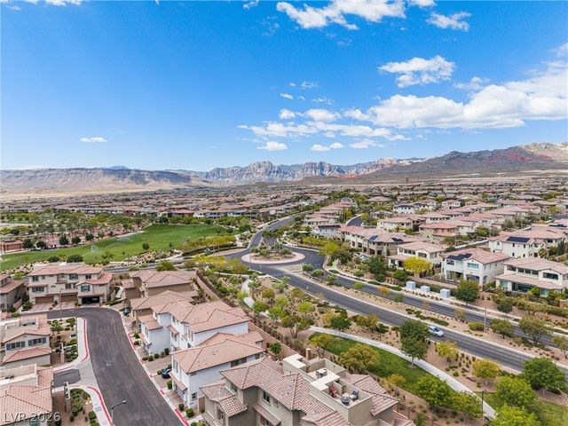 72 Lomita Heights Drive, Las Vegas, NV 89138