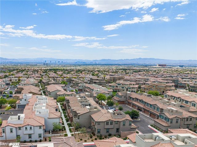 72 Lomita Heights Drive, Las Vegas, NV 89138