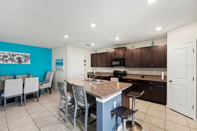 882 OLIVE CONCH STREET, Ruskin, FL 33570