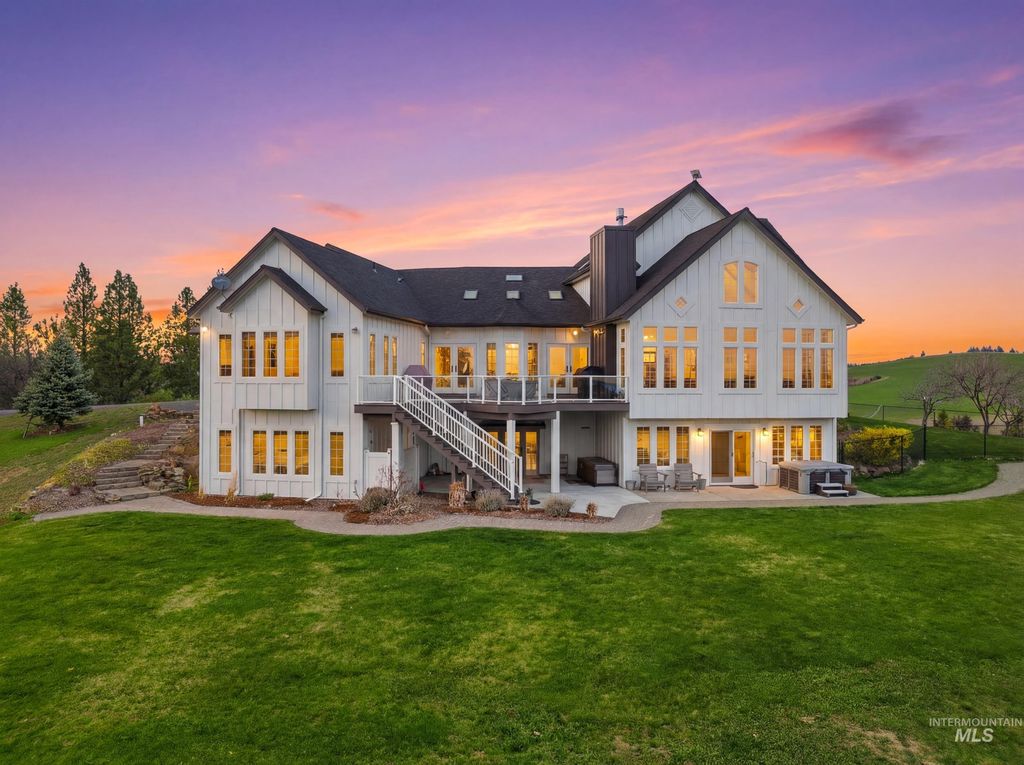 1014 Hilby Rd, Moscow, ID 83843 photo 2