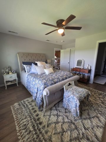 511 Erwin Road, Poolville, TX 76487