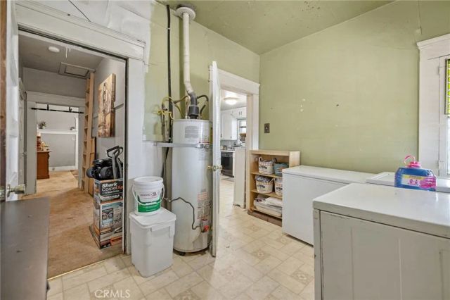 300 N Berry Road, Tipton, CA 93272